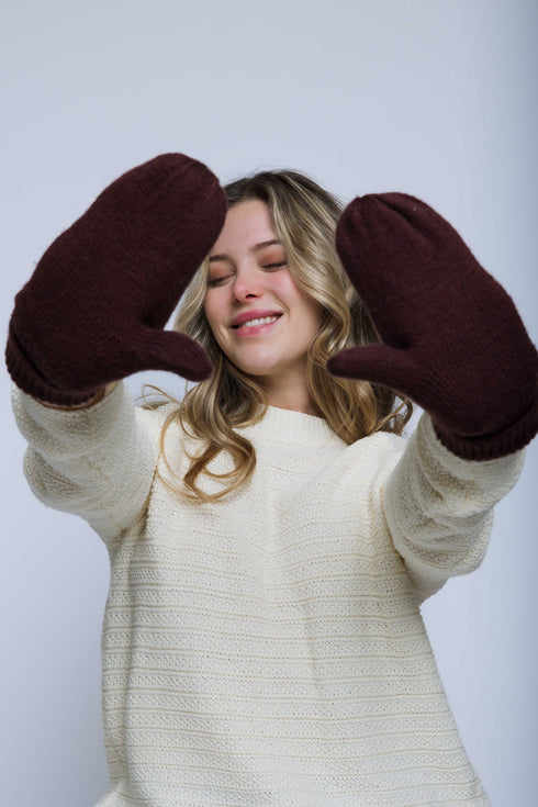 Snowflake-Lined Mitts